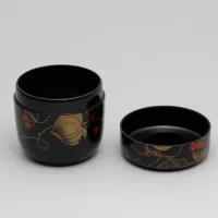 沈金象嵌棗「山帰来」